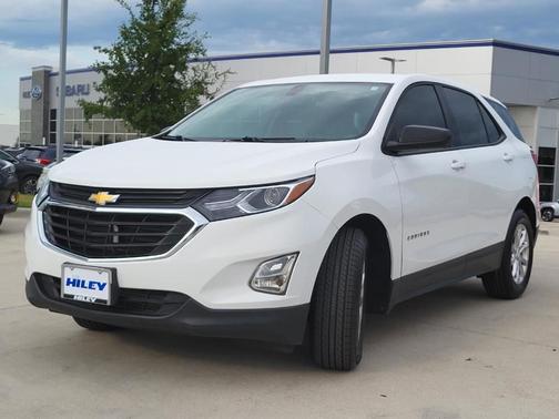 Summit White 2019 Chevrolet Equinox LS