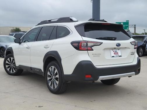 Crystal White Pearl 2023 Subaru Outback Touring XT