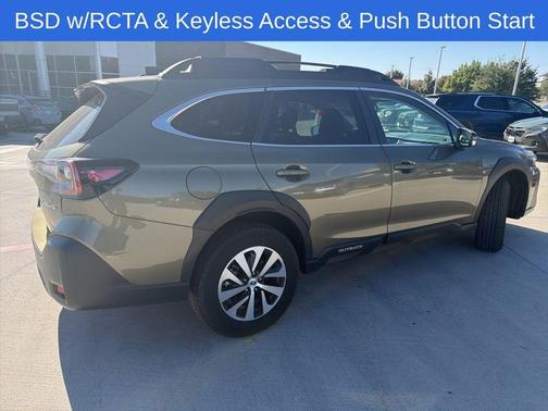 2025 Subaru Outback Premium