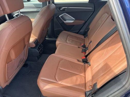 2022 Audi Q3 40 Premium