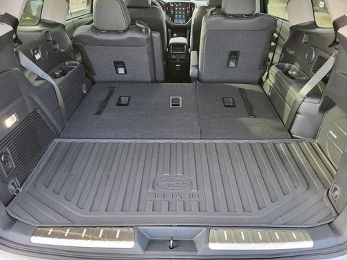 2025 Subaru Ascent Onyx Edition Touring