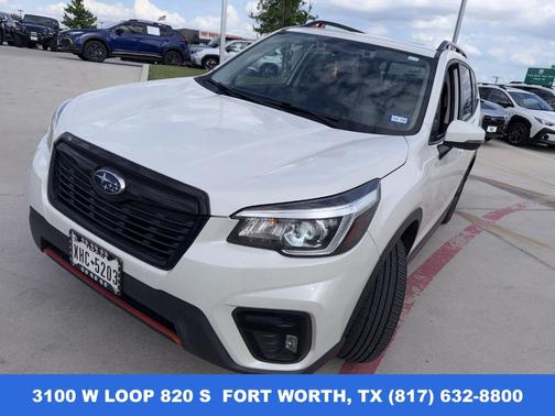 Crystal White Pearl 2020 Subaru Forester Sport