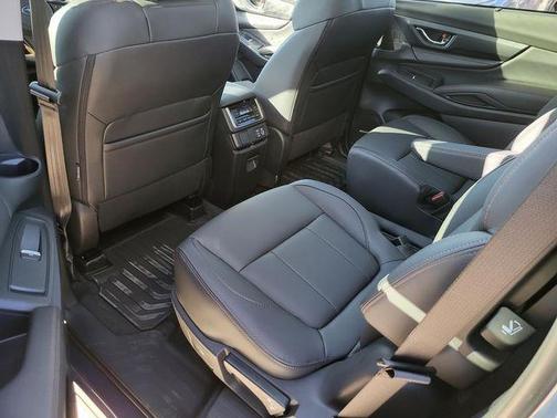 2025 Subaru Ascent Bronze Edition