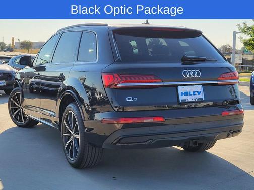 2021 Audi Q7 55 Premium Plus