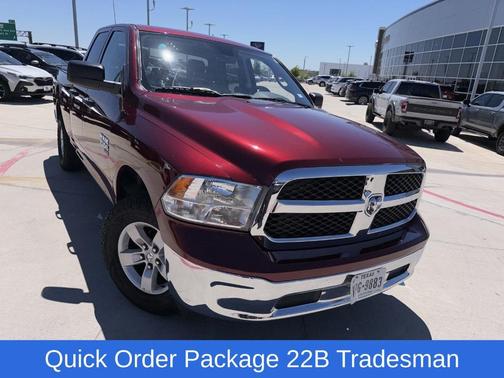 Delmonico Red Pearlcoat 2019 RAM 1500 Classic Tradesman