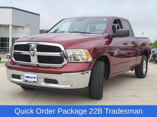 Delmonico Red Pearlcoat 2019 RAM 1500 Classic Tradesman