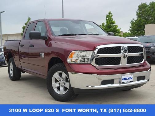 Delmonico Red Pearlcoat 2019 RAM 1500 Classic Tradesman