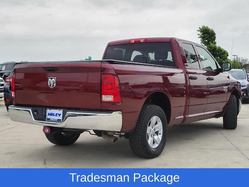 Delmonico Red Pearlcoat 2019 RAM 1500 Classic Tradesman
