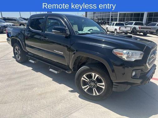 2017 Toyota Tacoma TRD Sport