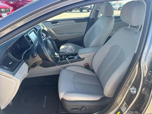 2018 Hyundai SONATA SEL