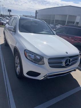 2018 Mercedes-Benz GLC 300 Base