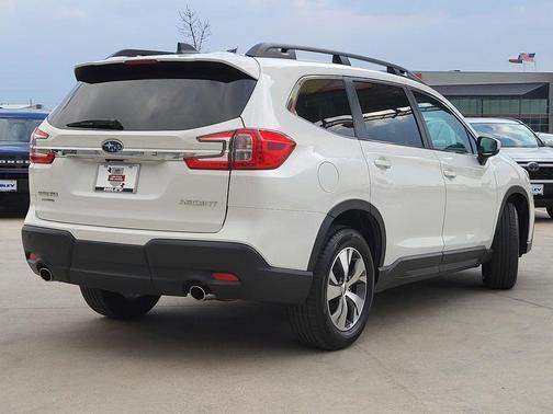 2024 Subaru Ascent Premium