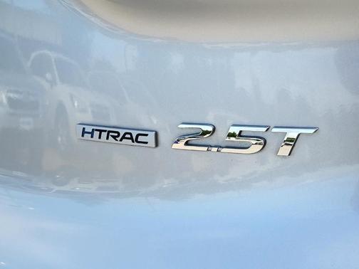 Shimmering Silver Pearl 2022 Hyundai SANTA FE Limited