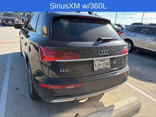 2023 Audi Q5 40 Premium Plus