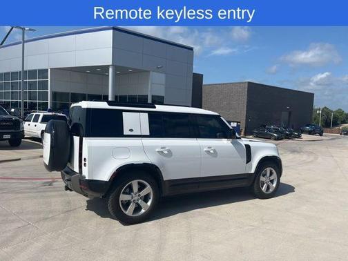 2024 Land Rover Defender P400 X-Dynamic SE