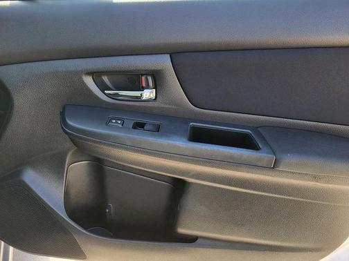 2013 Subaru Impreza 2.0i Premium