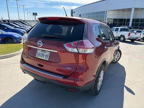 2015 Nissan Rogue S