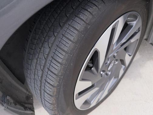 Magnetite Gray Metallic 2025 Subaru Legacy