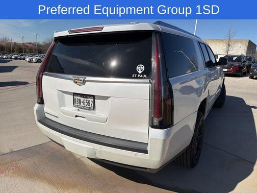 2017 Cadillac Escalade ESV Platinum