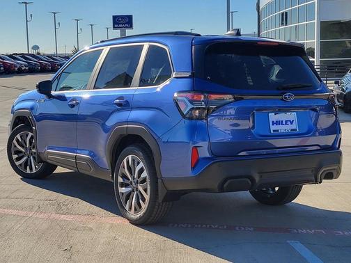 2025 Subaru Forester Hybrid Touring