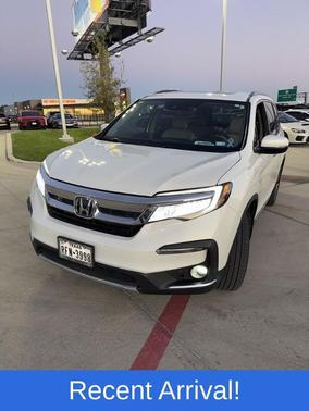 2022 Honda Pilot Touring 7-Passenger