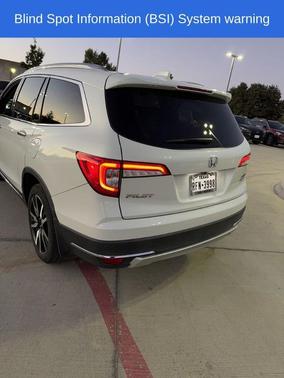 2022 Honda Pilot Touring 7-Passenger