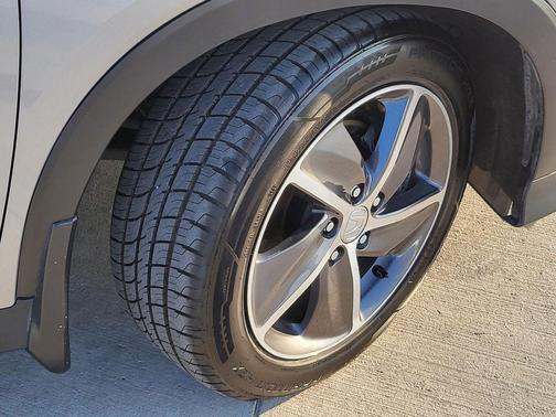 2022 Honda HR-V EX-L