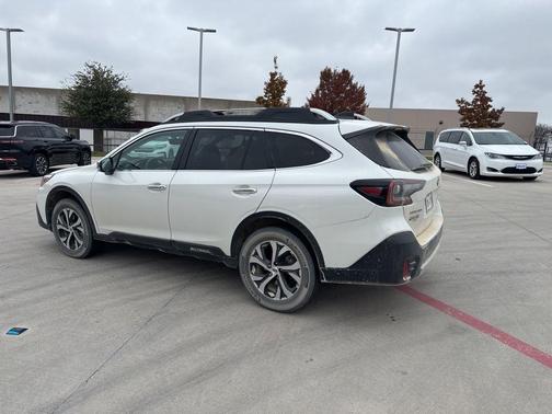 2021 Subaru Outback Touring XT
