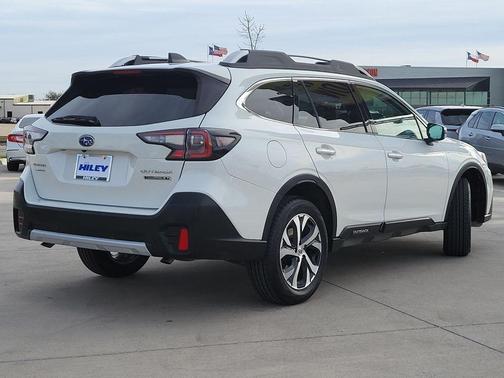 2021 Subaru Outback Touring XT