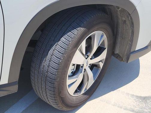 2024 Subaru Ascent Premium