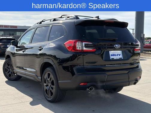 Crystal Black Silica 2026 Subaru Ascent Onyx Edition Touring