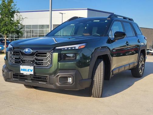 Deep Emerald Green 2026 Subaru Outback Touring XT