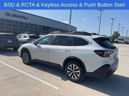 2022 Subaru Outback Premium