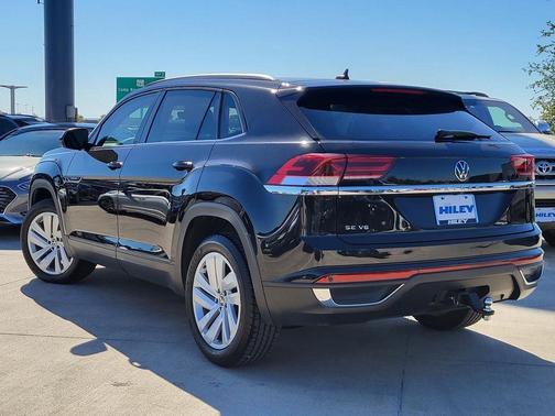 2022 Volkswagen Atlas Cross Sport 3.6L V6 SE w/Technology