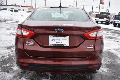 2015 Ford Fusion SE