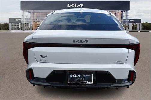 2025 Kia K4 GT-Line