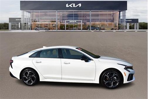 2025 Kia K5 GT-Line