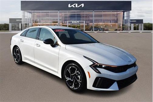 2025 Kia K5 GT-Line