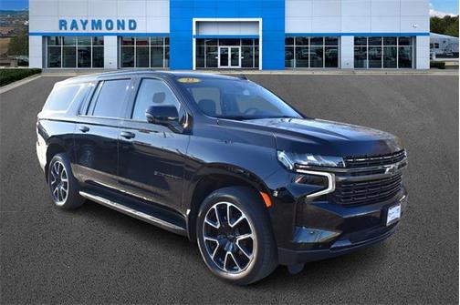 2022 Chevrolet Suburban RST