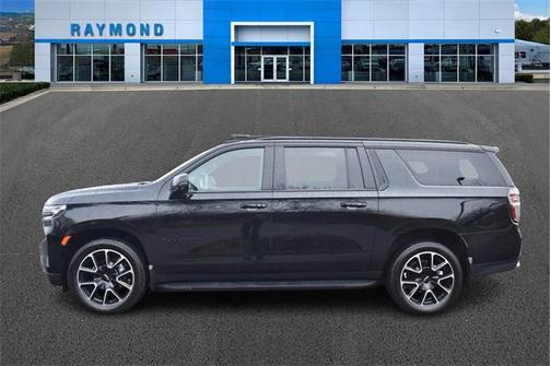 2022 Chevrolet Suburban RST