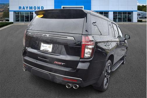 2022 Chevrolet Suburban RST