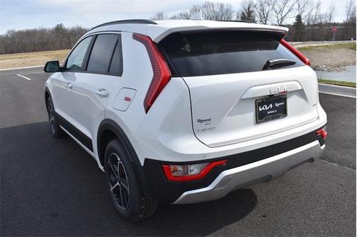 2025 Kia Niro EX