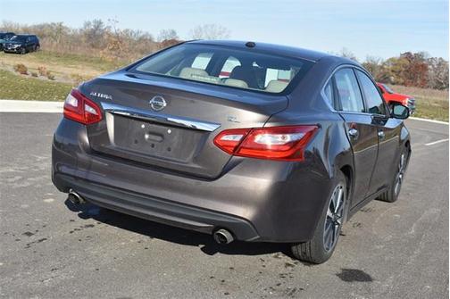 2017 Nissan Altima 2.5 SL