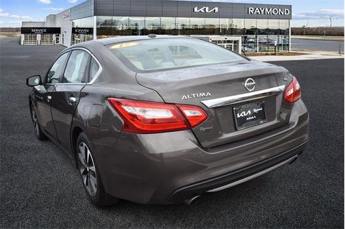 2017 Nissan Altima 2.5 SL