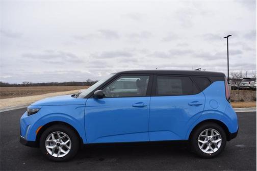 2025 Kia Soul S