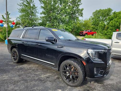 2022 GMC Yukon XL Denali