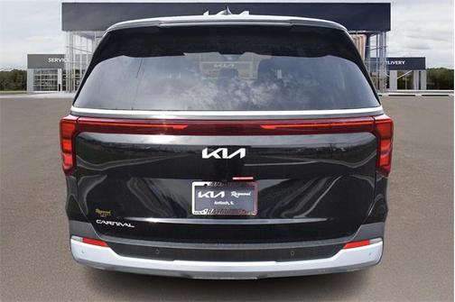2025 Kia Carnival LXS