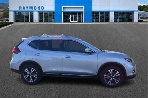 2017 Nissan Rogue SL