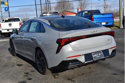 2025 Kia K5 GT-Line
