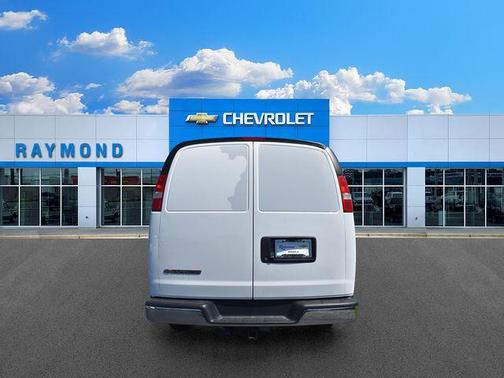Summit White 2025 Chevrolet Express 2500 Work Van